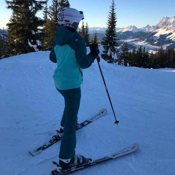 Ski/snow gear (jacket and pants) Pyua - Picture 6 of 7